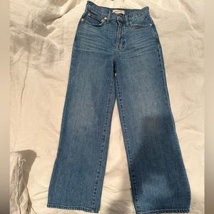Madewell slim wide crop, size 24
